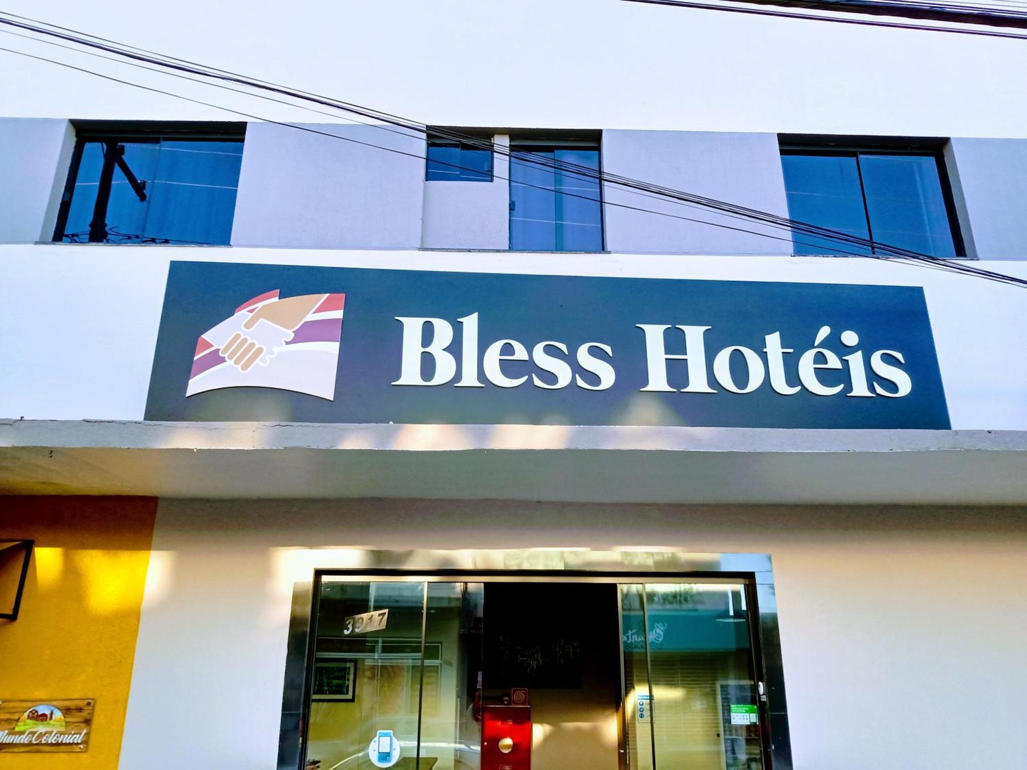 Hotel Bless 卡斯卡韦尔 外观 照片